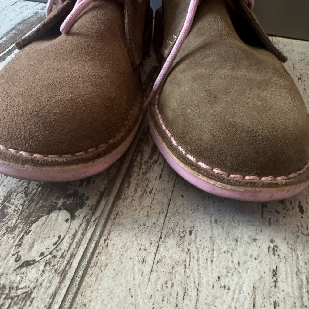 VELDSKOEN leather boots with pink soles and laces🤎🩷unisex but womens sizing🩷🤎 - Picture 13 of 16